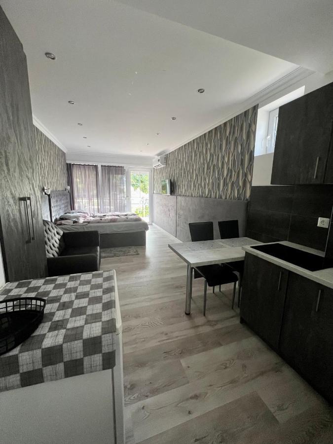 Barbara Vendeghaz Appartement Balatonfüred Buitenkant foto