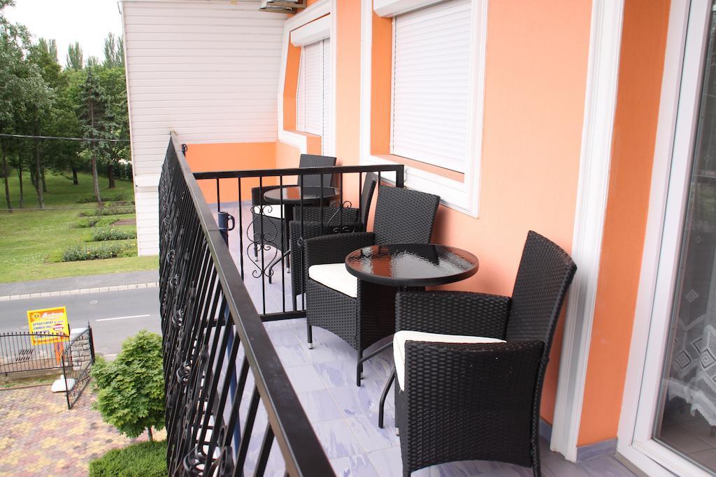 Barbara Vendeghaz Appartement Balatonfüred Buitenkant foto