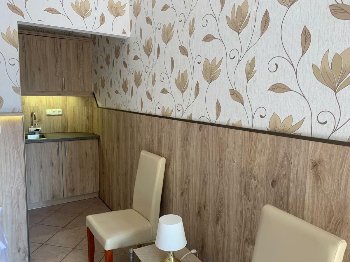 Barbara Vendeghaz Appartement Balatonfüred Buitenkant foto